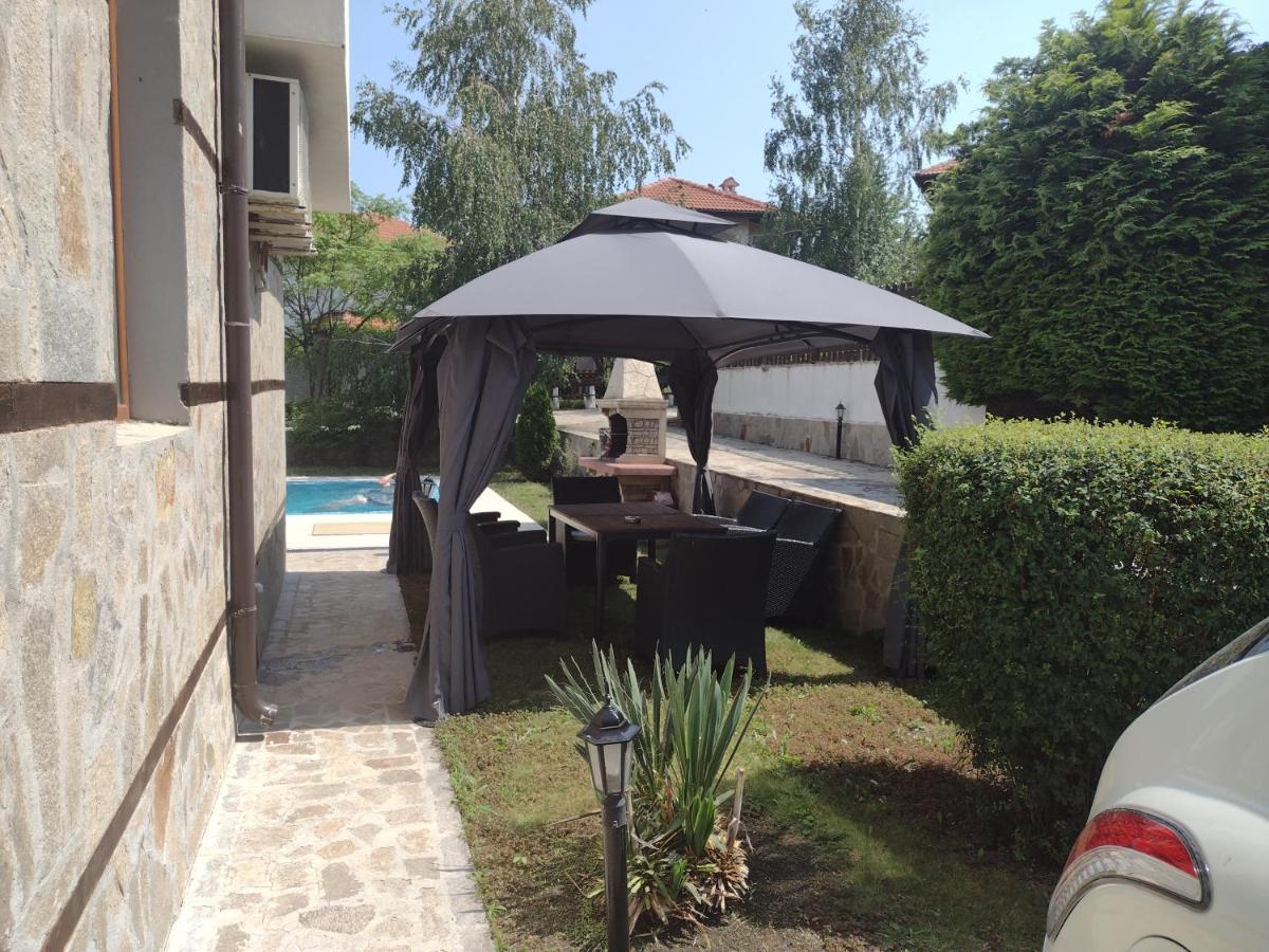 Къща За Гости Мускат 2 Aheloi Exterior foto