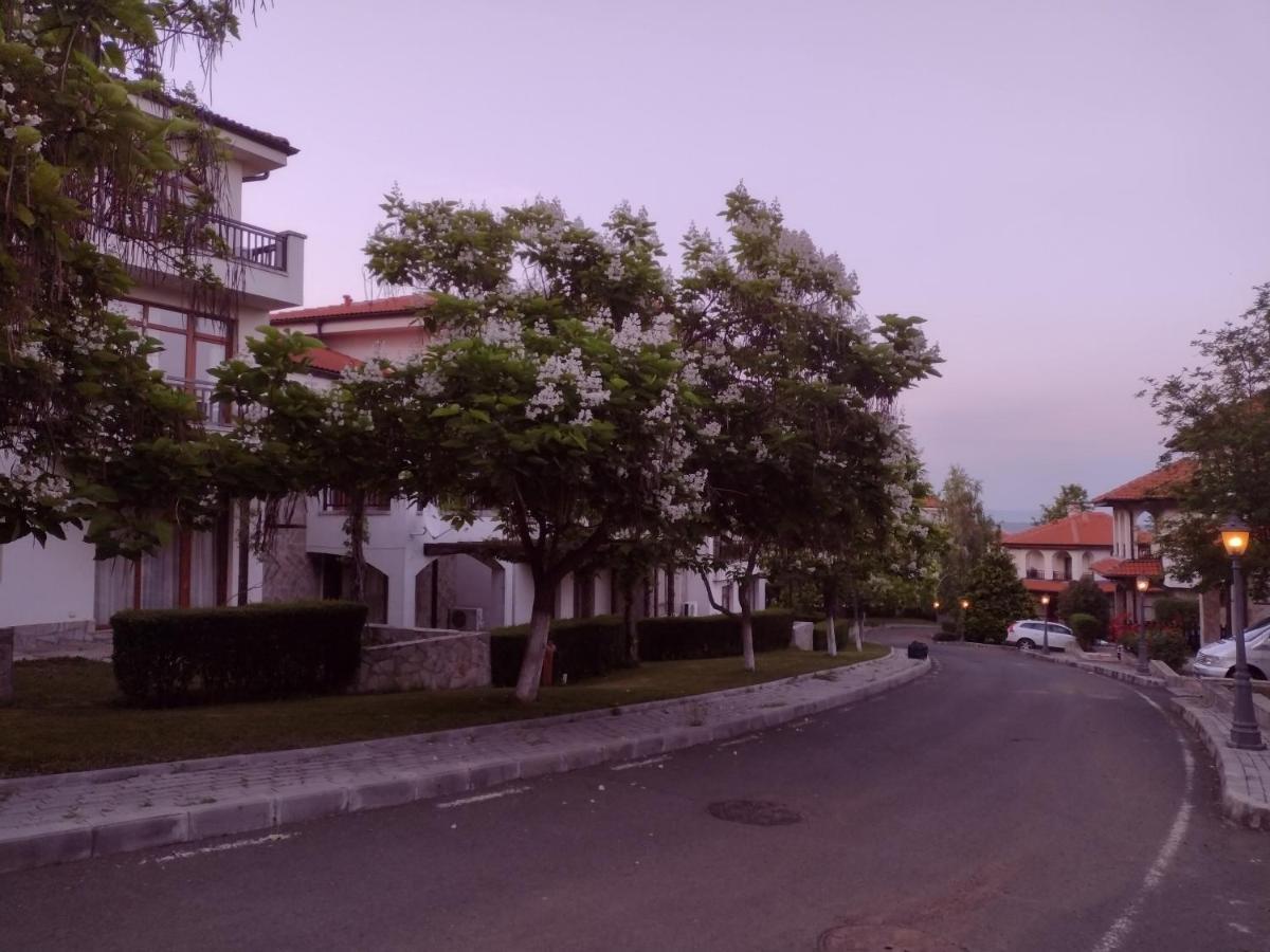 Къща За Гости Мускат 2 Aheloi Exterior foto