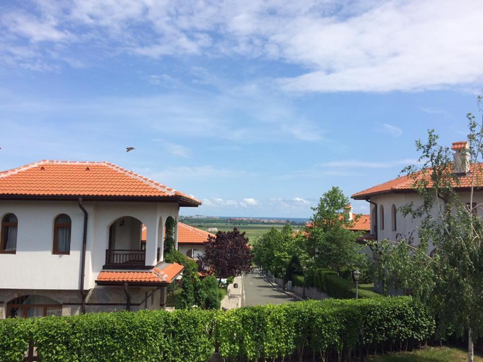 Къща За Гости Мускат 2 Aheloi Exterior foto