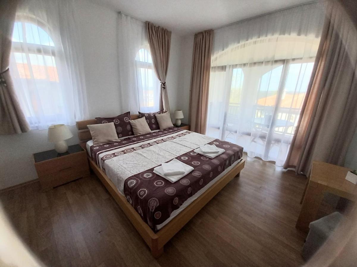 Къща За Гости Мускат 2 Aheloi Exterior foto