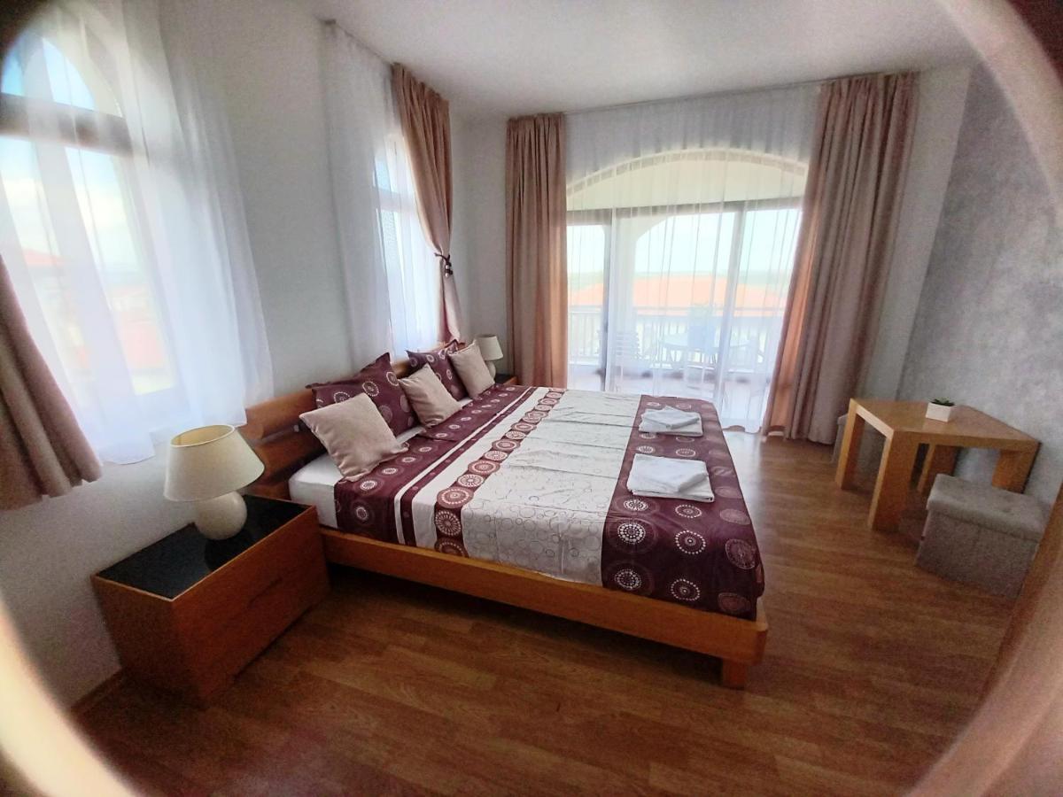 Къща За Гости Мускат 2 Aheloi Exterior foto