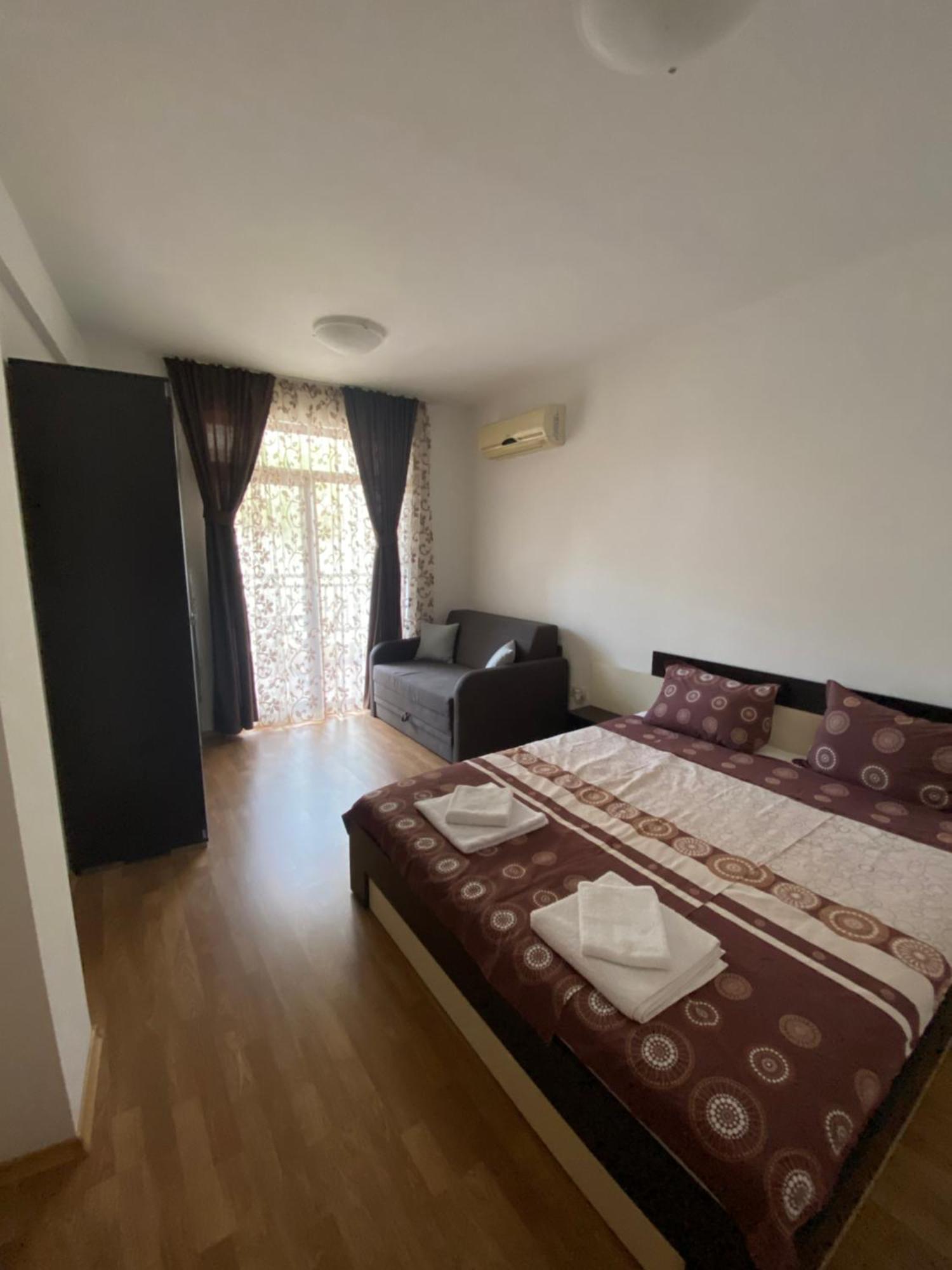 Къща За Гости Мускат 2 Aheloi Exterior foto