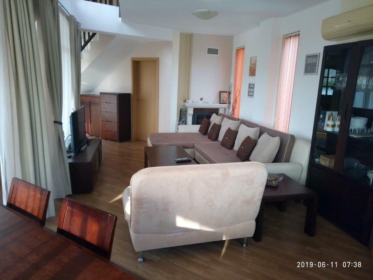 Къща За Гости Мускат 2 Aheloi Exterior foto